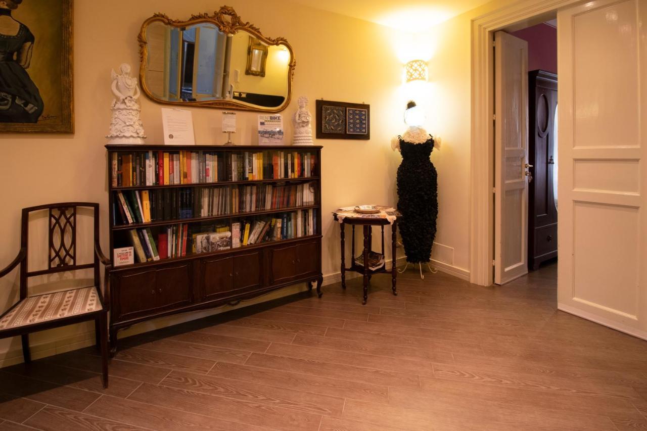 The Palace B&B And Apartments Santo Stefano di Camastra Extérieur photo