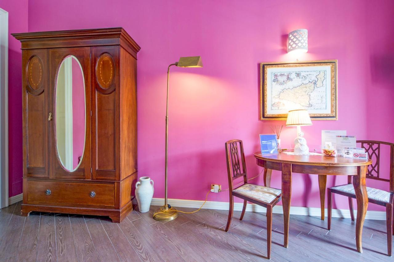 The Palace B&B And Apartments Santo Stefano di Camastra Extérieur photo