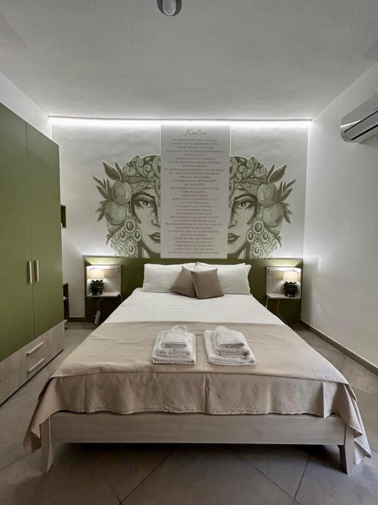 The Palace B&B And Apartments Santo Stefano di Camastra Extérieur photo