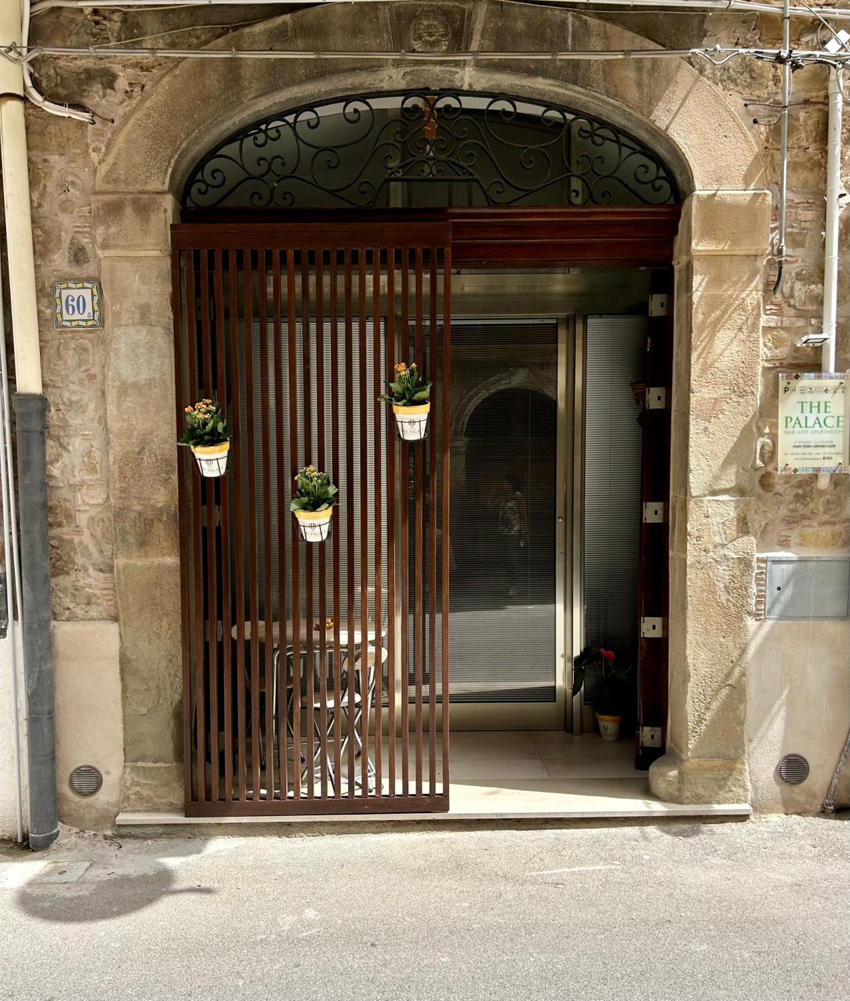 The Palace B&B And Apartments Santo Stefano di Camastra Extérieur photo